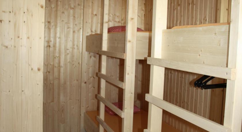 Auberge de jeunesse Sporti Grusch Chambre photo
